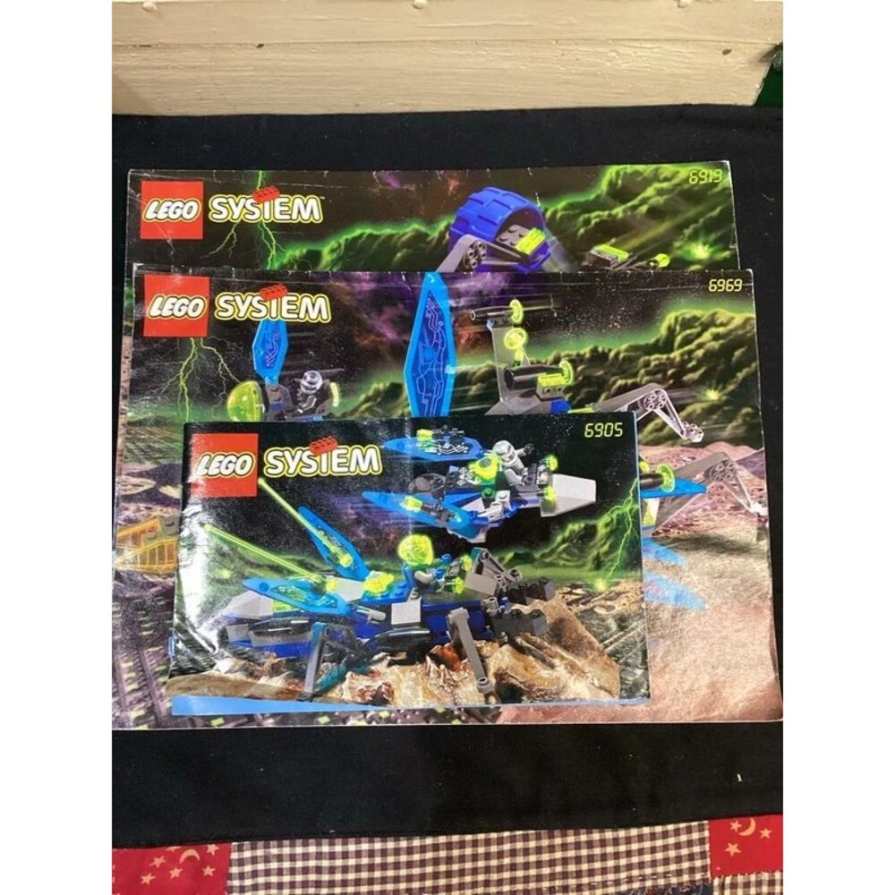 Lego System Space Insectoids Instructional Manuals #6905 #6919 #6969 From 1998